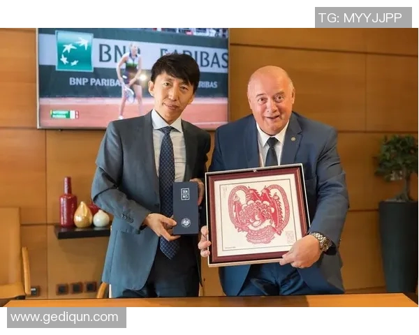 周伟独家分享网球心得与技巧助你提升球技的全面指南 周伟独家分享网球心得与技巧助你提升球技的全面指南