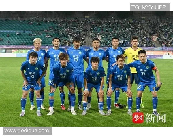 南京足球队转型之路的挑战与机遇特别报道探寻新生之路 南京足球队转型之路的挑战与机遇特别报道探寻新生之路