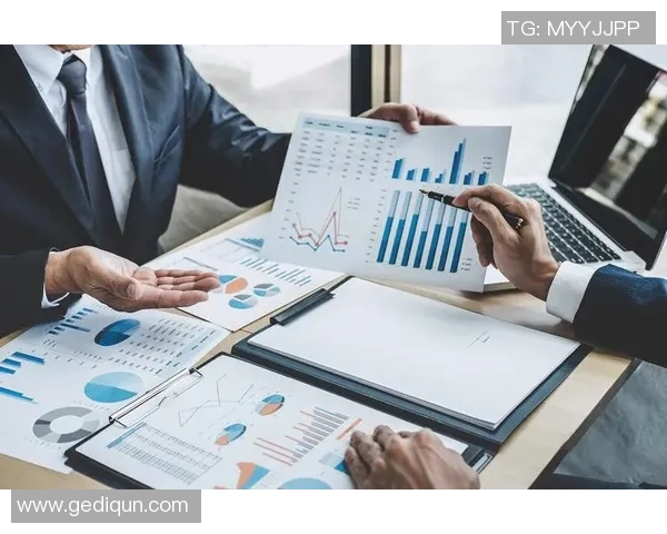 重庆极限运动队协作精神探讨与团队配合的成功之道 重庆极限运动队协作精神探讨与团队配合的成功之道