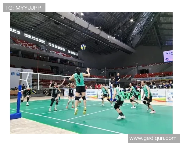 重庆排球队在全国锦标赛中的实力展现与未来发展潜力分析 重庆排球队在全国锦标赛中的实力展现与未来发展潜力分析