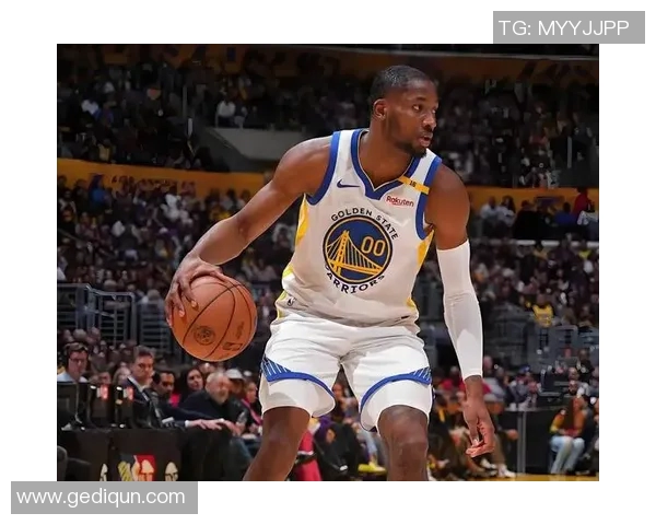 卡梅隆约翰逊的篮球之路从新秀到明星的成长历程与未来展望 卡梅隆约翰逊的篮球之路从新秀到明星的成长历程与未来展望